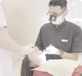 痛みの少ない<br />
優しい治療